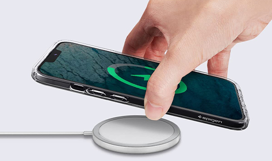 Etui Spigen Ultra Hybrid do Apple iPhone 13 Mini