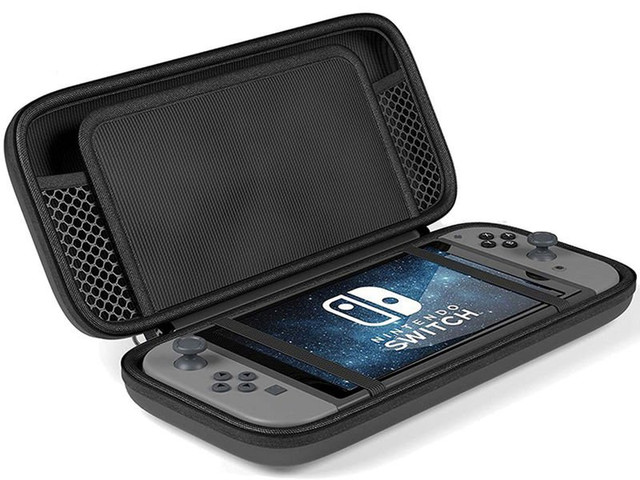 Pouzdro Alogy Tough Pouch z černého skla na Nintendo Switch Case