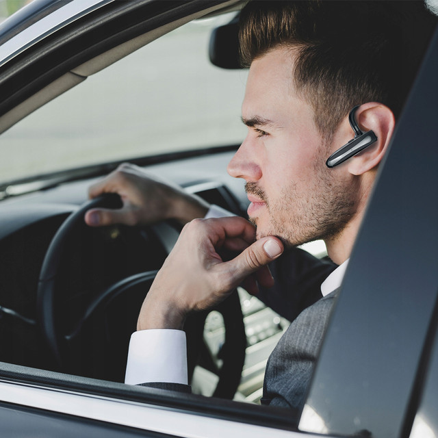 Náhlavní souprava Bluetooth 5.1 pro bezdrátová sluchátka do auta pro řidiče auta Loud YYK-530 s nabíjecím dokem PowerBank