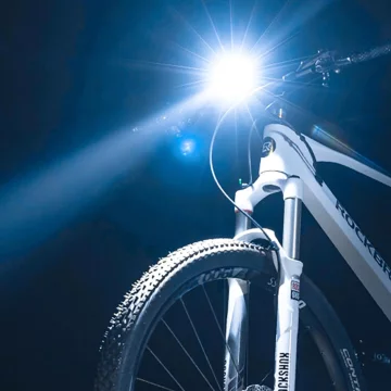 Rockbros RHL600 LED světlo na kolo 600lm IPX6 – černé