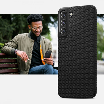 Pouzdro Spigen Liquid Air pro Samsung Galaxy S22 Matte Black Glass