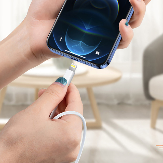 Kabel USB-C do Lightning do Apple iPhone iPad iPod 20W 2m BOX Biały