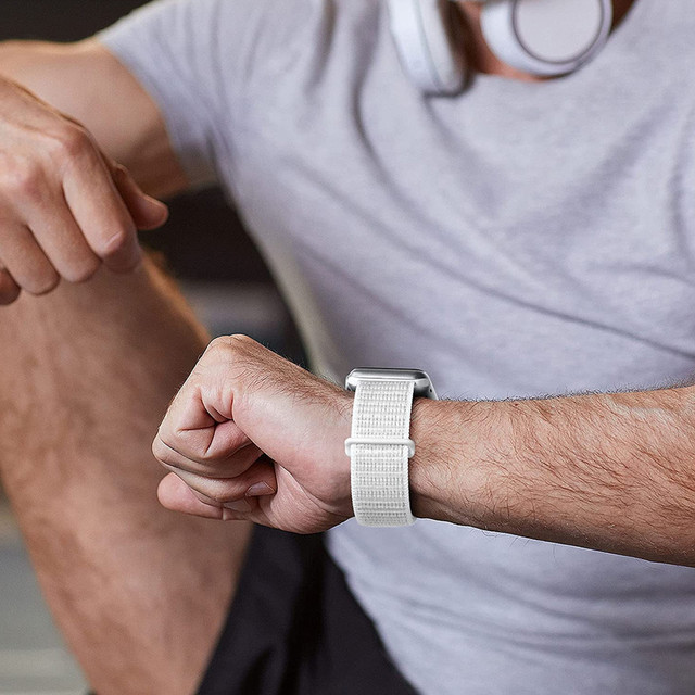 Pasek Alogy Nylon Strap z rzepem do Apple Watch 1/2/3/4/5/6/7/8/SE/Ultra (42/44/45/49mm) Biały